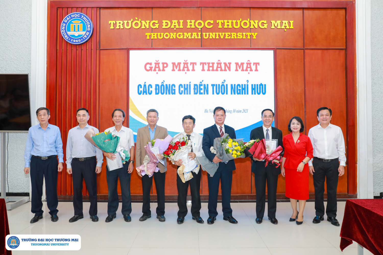 Buổi lễ gặp mặt thân mật và trao Quyết định cho các đồng chí đến tuổi nghỉ hưu